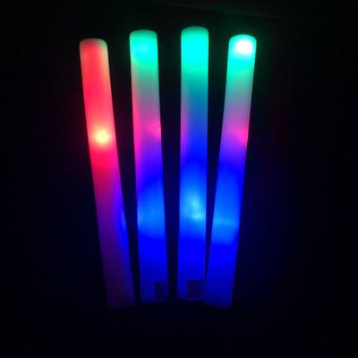 bâton lumineux en mousse à LED pour concert, supporters, boite de nuit, camping , fêtes et soirées