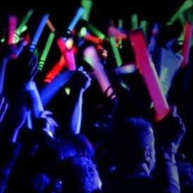 bâton lumineux en mousse à LED pour concert, supporters, boite de nuit, camping , fêtes et soirées